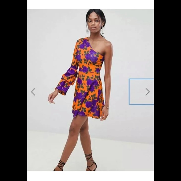 ASOS Dresses & Skirts - NWT ASOS skater dress size small